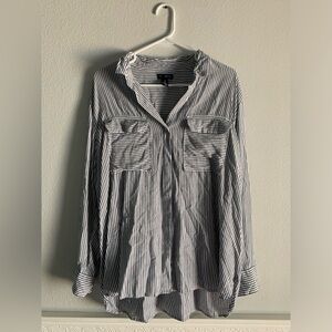 Gap Boyfriend Fit Button Down Shirt